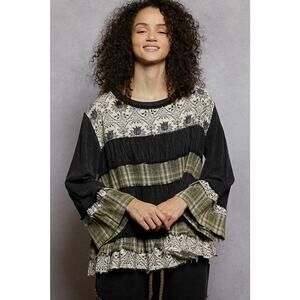 "Layla" Ruffled Tiered Top in Black